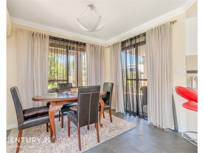 18 Admiralty Road, Canning Vale WA 6155