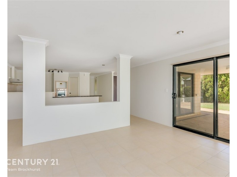 13 Tranquility Place, Maddington WA 6109