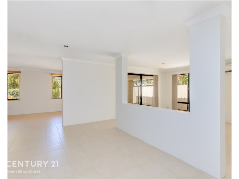 13 Tranquility Place, Maddington WA 6109