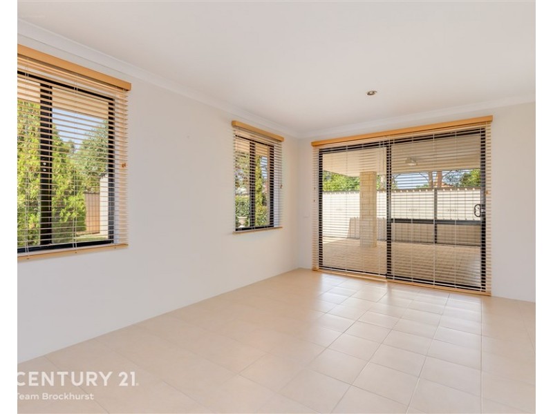 13 Tranquility Place, Maddington WA 6109