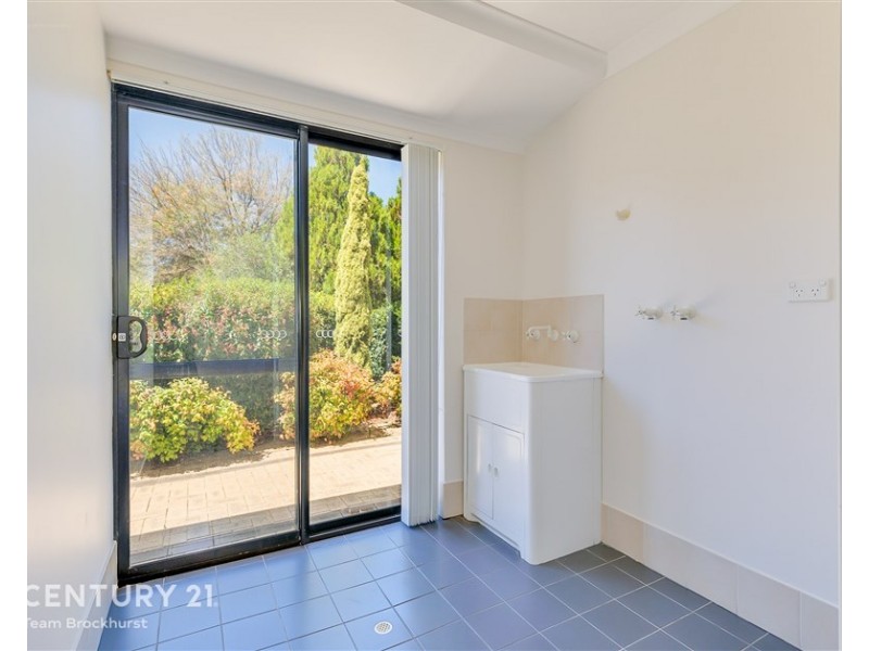 13 Tranquility Place, Maddington WA 6109