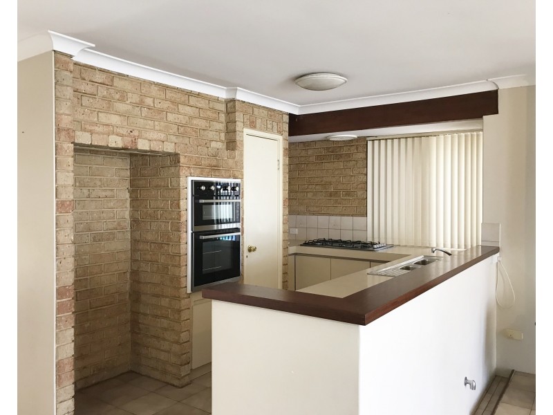 20 Challenger Drive, Thornlie WA 6108