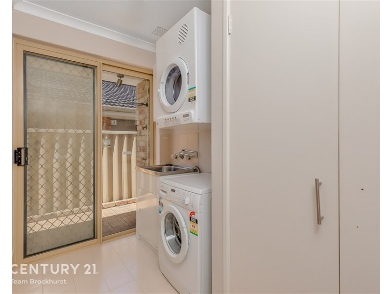 18 Bluegum Road, Thornlie WA 6108