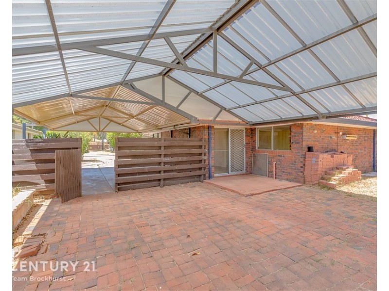 74 Glyndebourne Avenue, Thornlie WA 6108