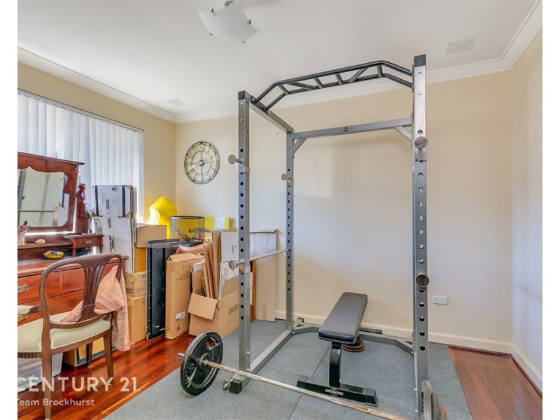 2 Barber Place, Riverton WA 6148