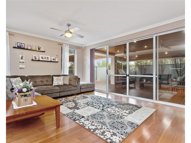 5 Quiberon Link, Byford WA 6122