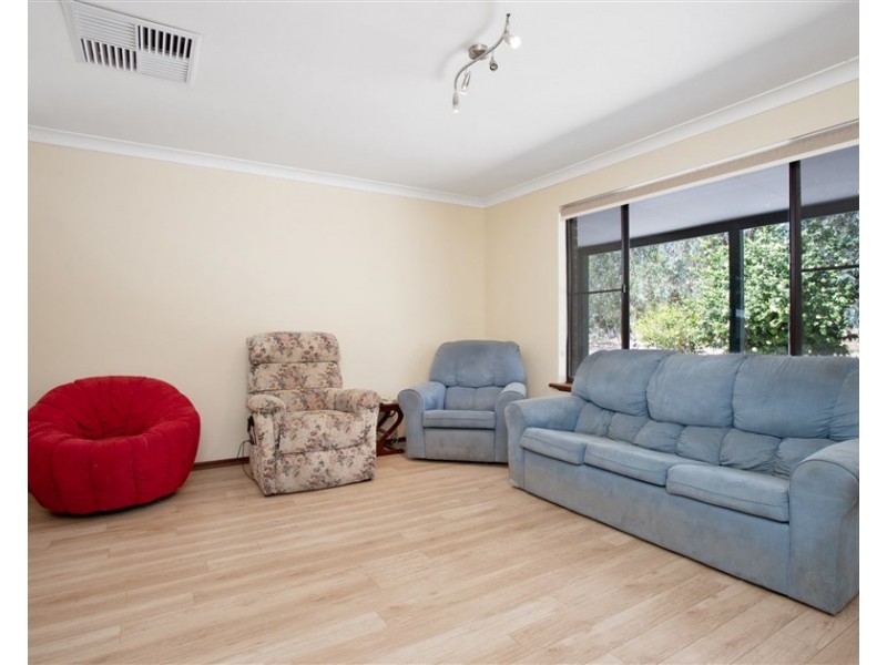 203 Keirnan Street, Whitby WA 6123