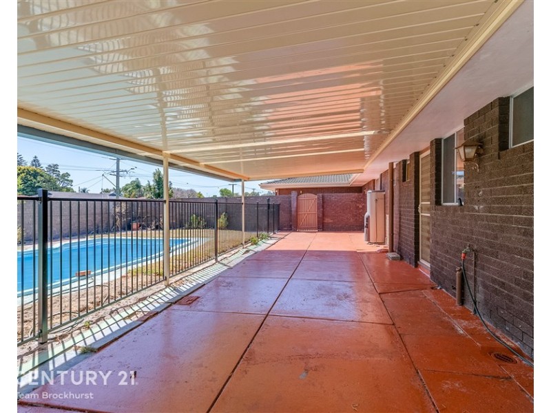 67 McNamara Drive, Thornlie WA 6108