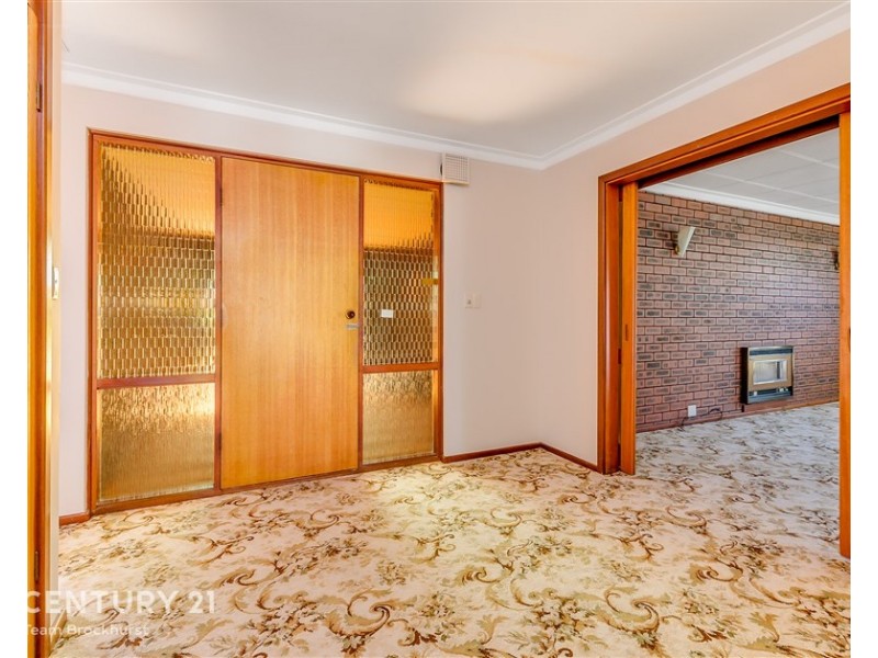 67 McNamara Drive, Thornlie WA 6108