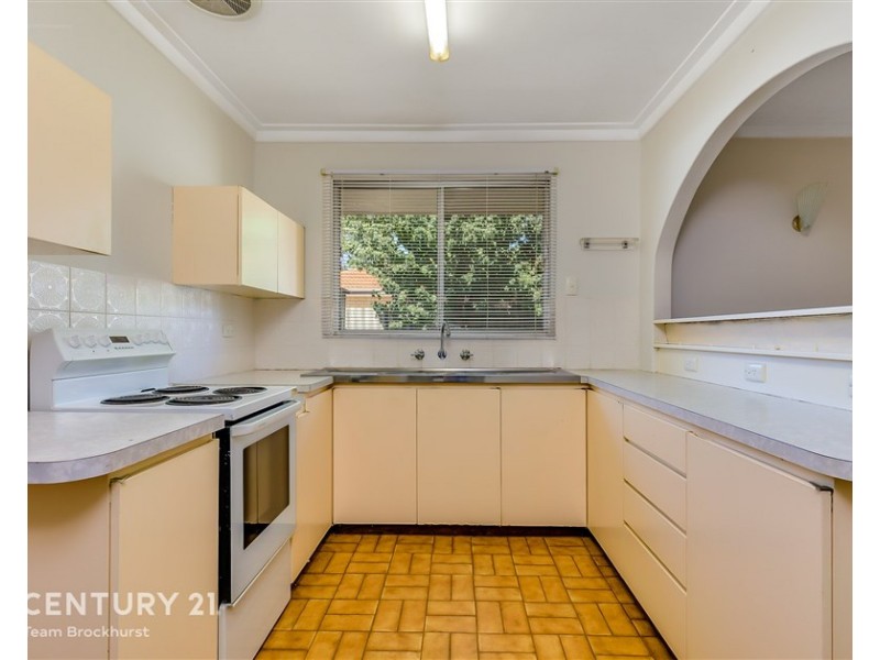 67 McNamara Drive, Thornlie WA 6108