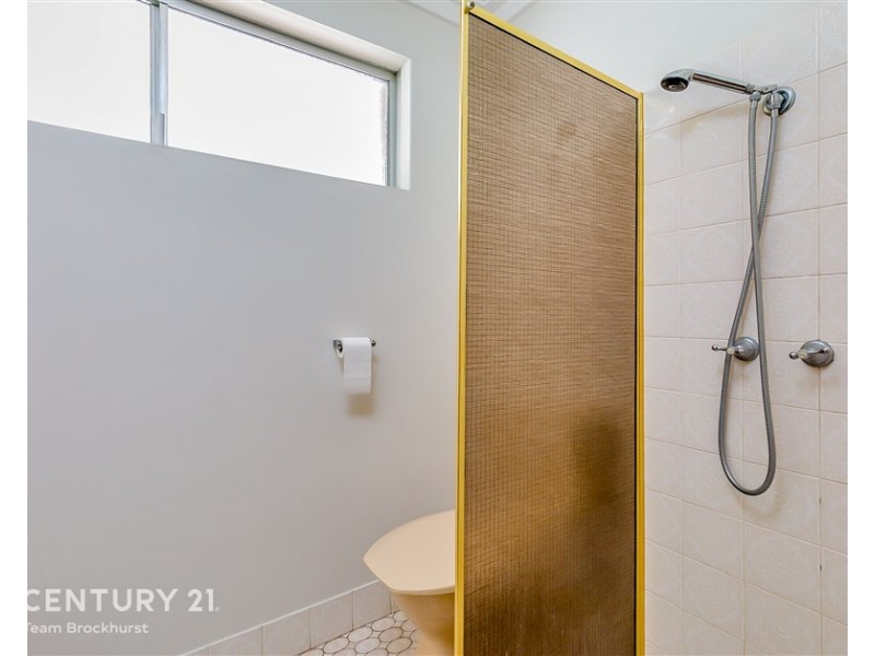 67 McNamara Drive, Thornlie WA 6108