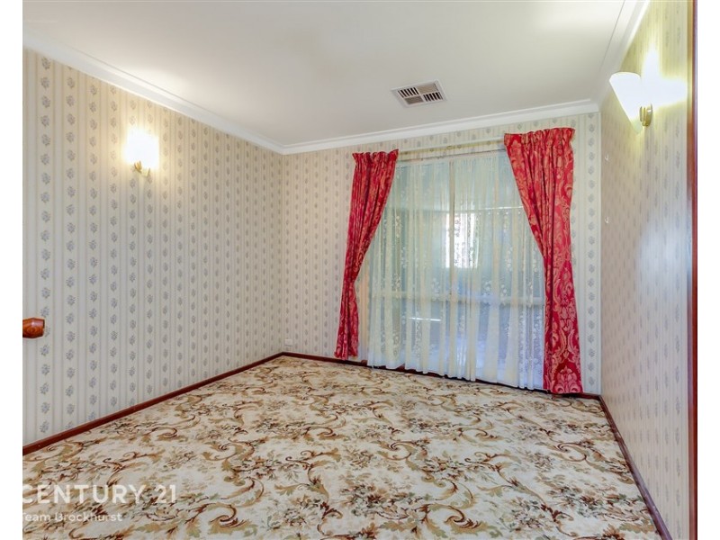 67 McNamara Drive, Thornlie WA 6108