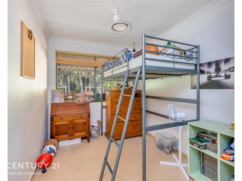 28 Painter Crescent, Mundaring WA 6073