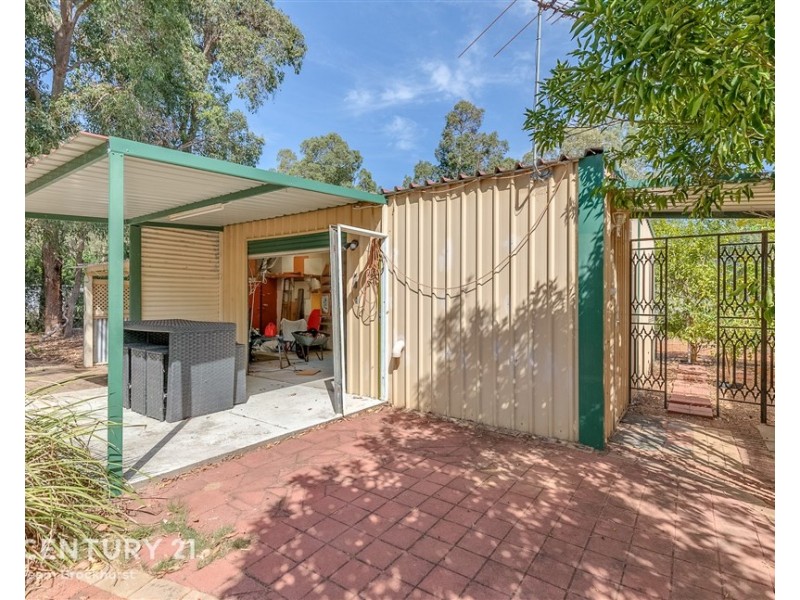 28 Painter Crescent, Mundaring WA 6073