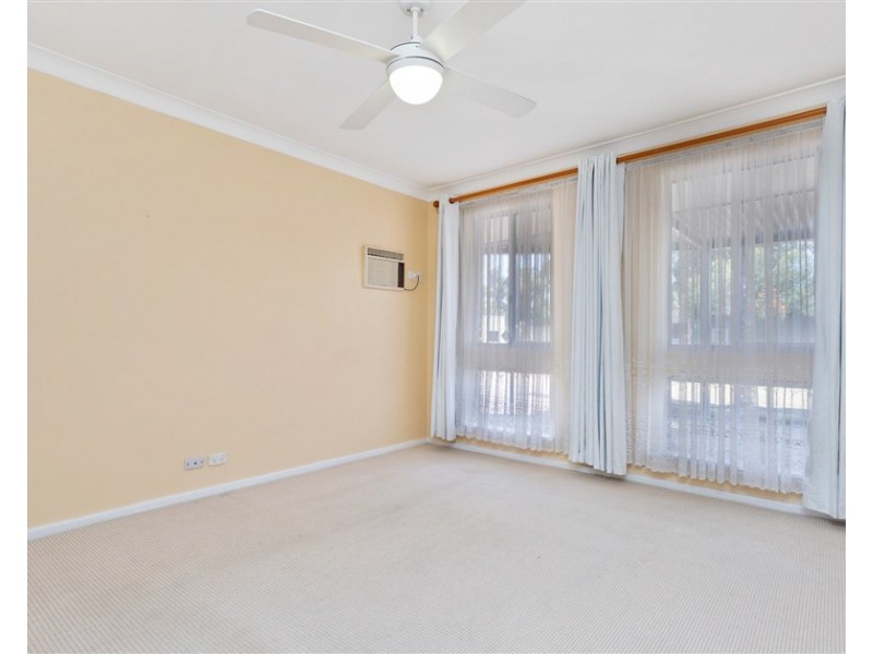 20 Kettering Way, Huntingdale WA 6110