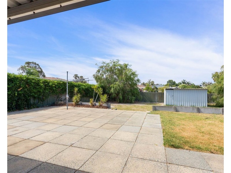 20 Kettering Way, Huntingdale WA 6110