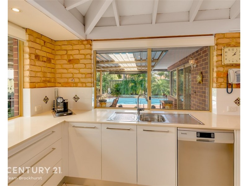 26 Aster Court, Thornlie WA 6108