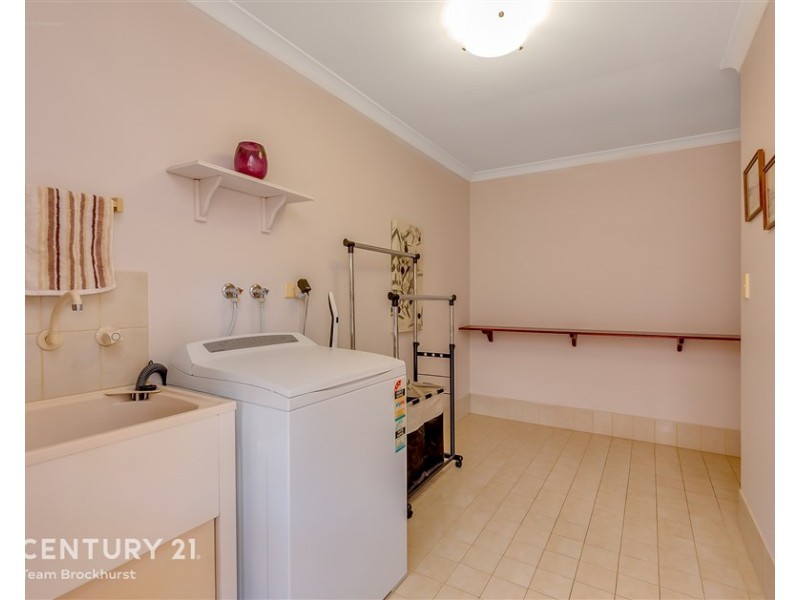 26 Aster Court, Thornlie WA 6108
