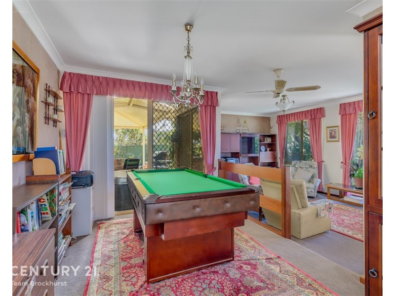 21 Stonecreek Close, Thornlie WA 6108