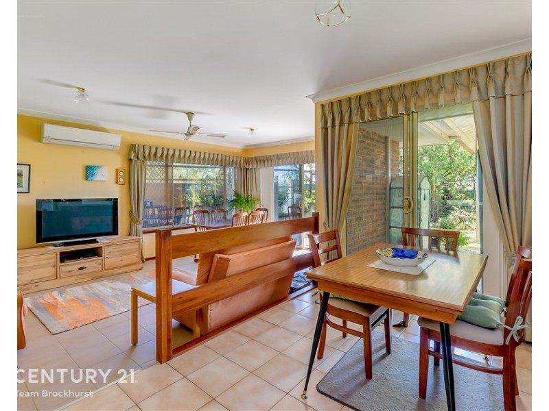 21 Stonecreek Close, Thornlie WA 6108