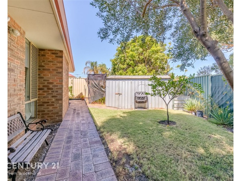 21 Stonecreek Close, Thornlie WA 6108