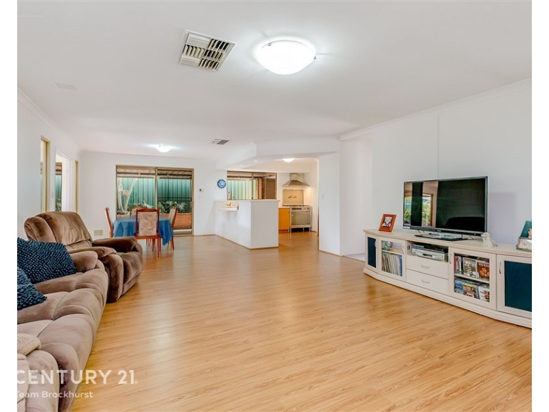 5 Barnett Close, Huntingdale WA 6110