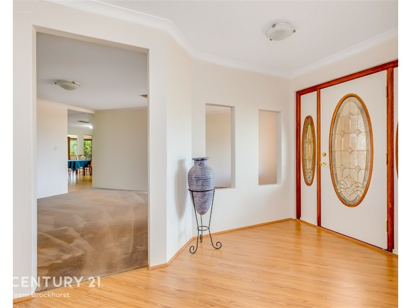 5 Barnett Close, Huntingdale WA 6110