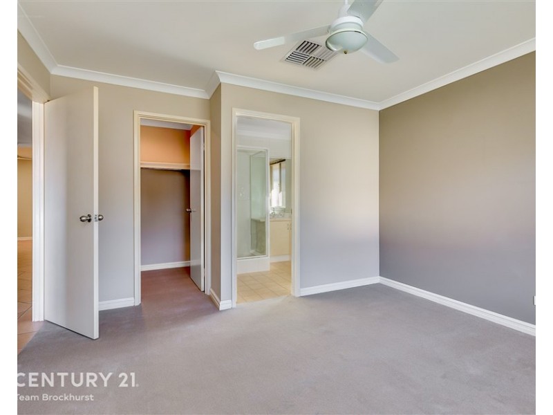 4a Dryandra Way, Thornlie WA 6108