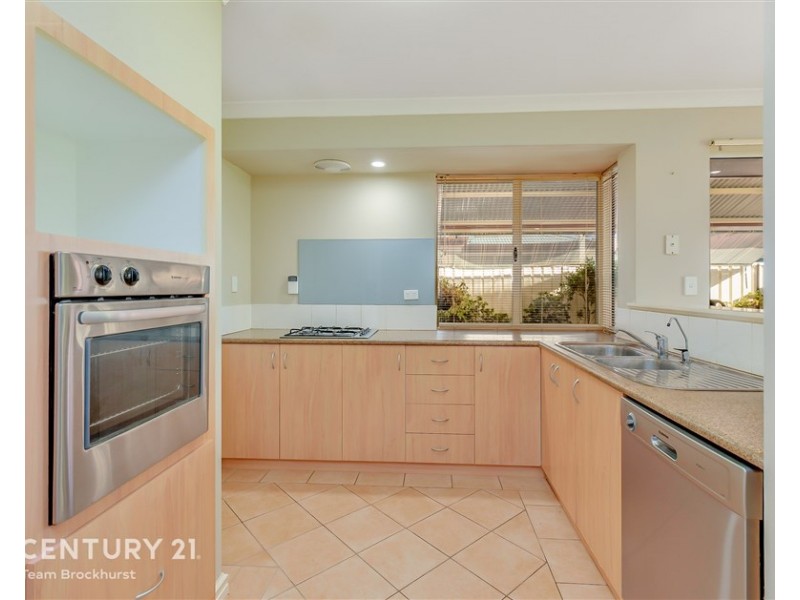 4a Dryandra Way, Thornlie WA 6108