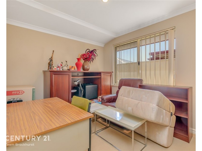 4a Dryandra Way, Thornlie WA 6108