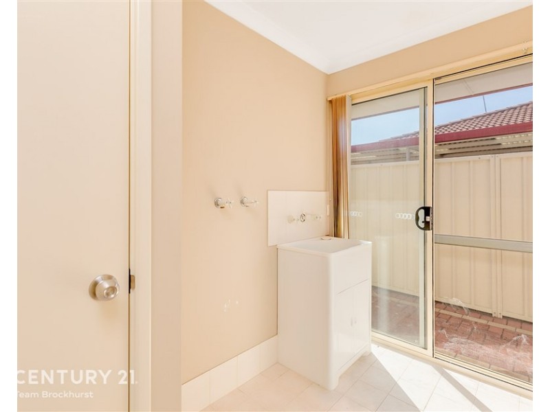 4a Dryandra Way, Thornlie WA 6108