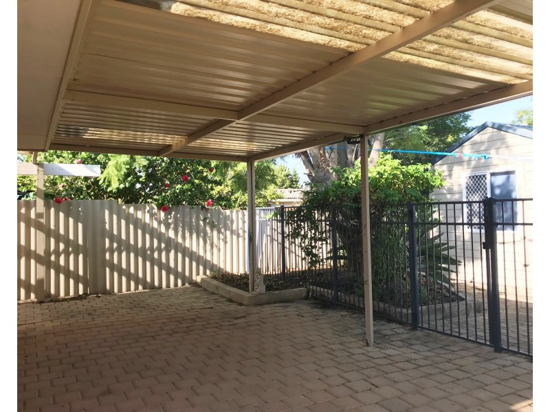 39b Glenten Way, Ferndale WA 6148