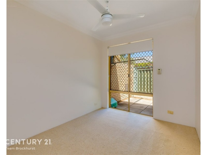 15 Castle Court, Thornlie WA 6108