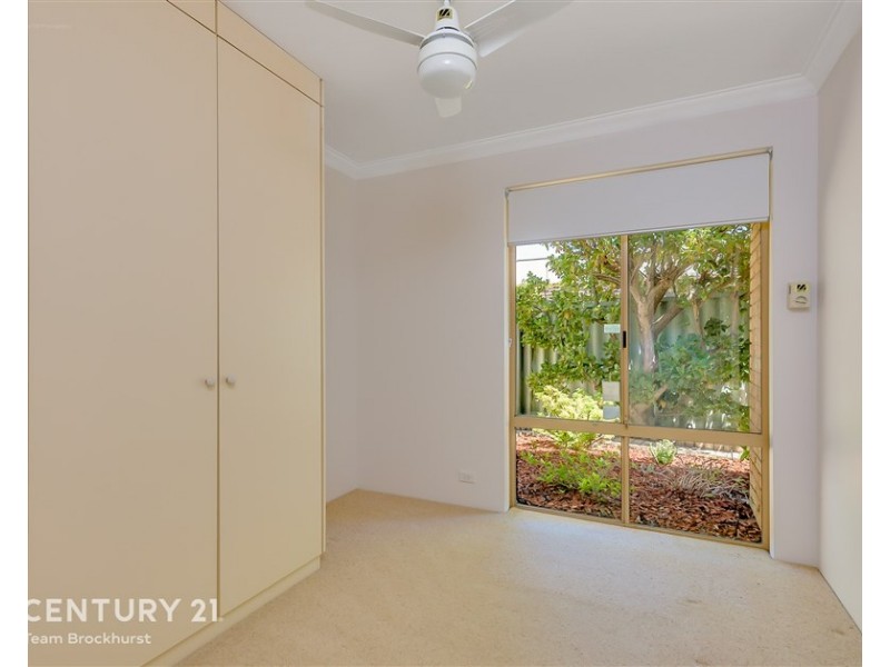 15 Castle Court, Thornlie WA 6108