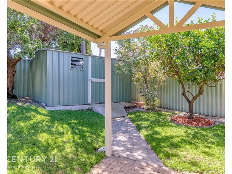 15 Castle Court, Thornlie WA 6108