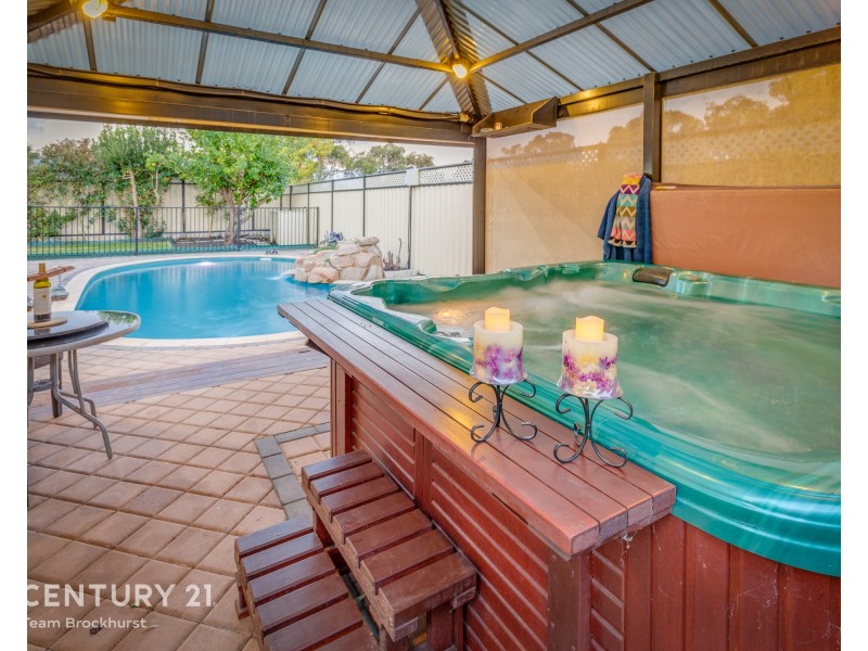 2/378 Kew Street, Cloverdale WA 6105