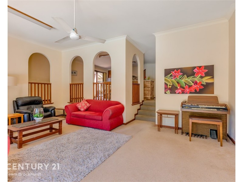18 Hatfield Way, Booragoon WA 6154