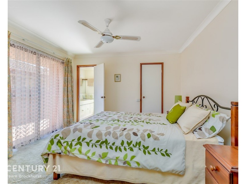 18 Hatfield Way, Booragoon WA 6154