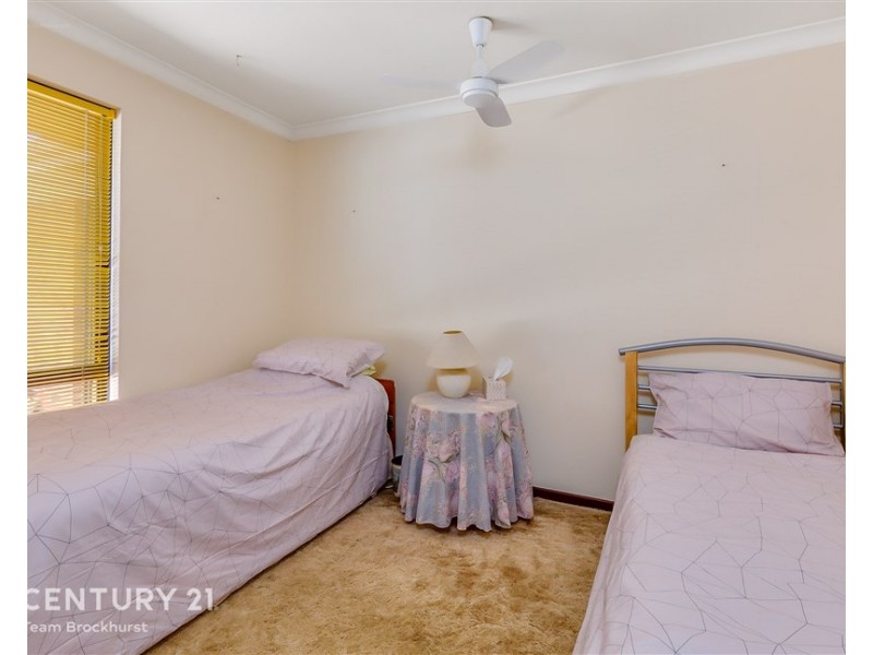 18 Hatfield Way, Booragoon WA 6154