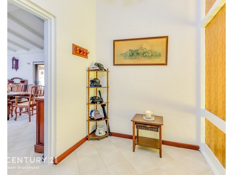 22 Essington Street, Huntingdale WA 6110