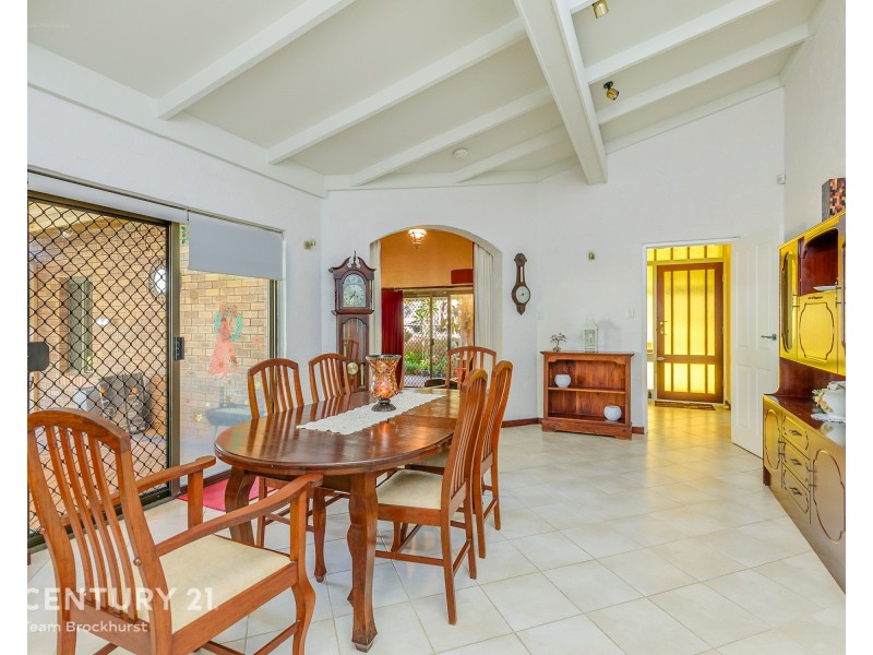 22 Essington Street, Huntingdale WA 6110