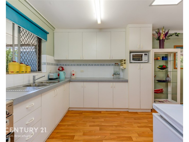 36 Lensham Place, Armadale WA 6112
