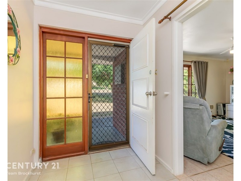 36 Lensham Place, Armadale WA 6112