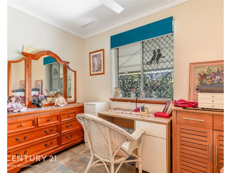 36 Lensham Place, Armadale WA 6112