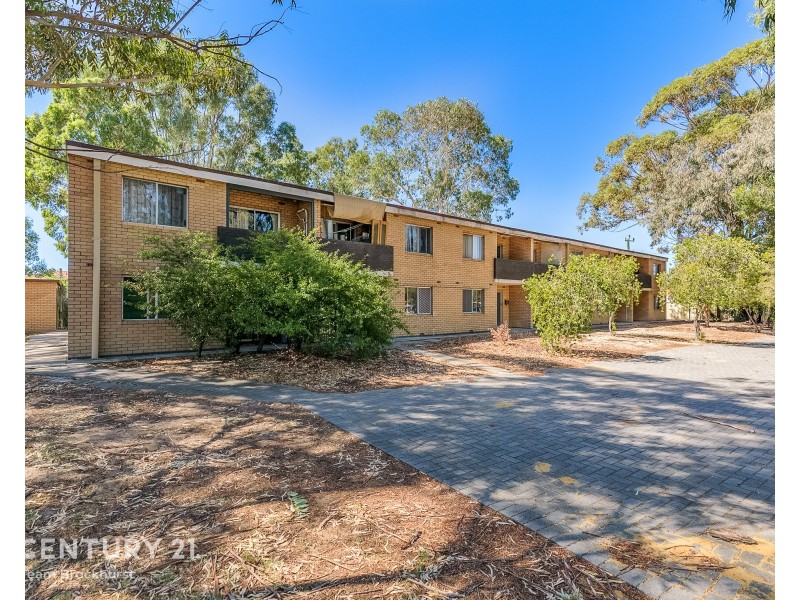 9/2 Dalziell Street, Maddington WA 6109