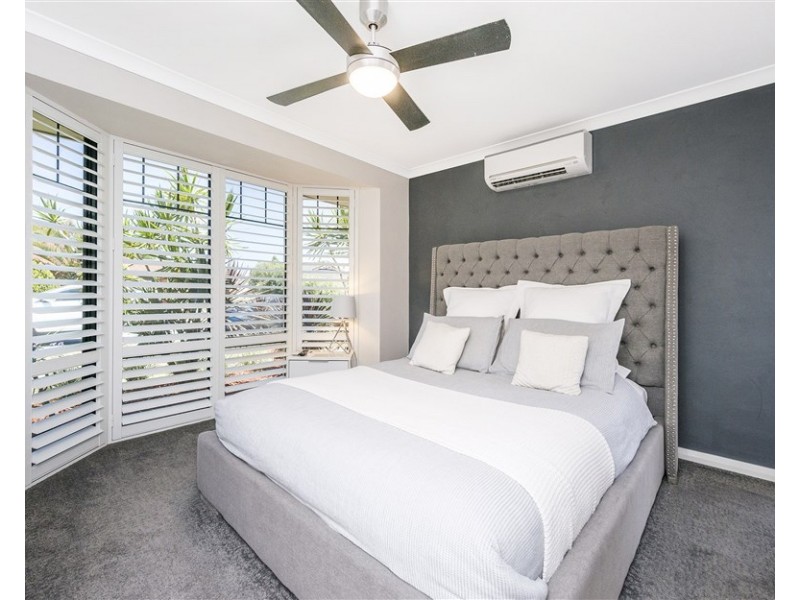 18 Strawberry Way, Forrestfield WA 6058