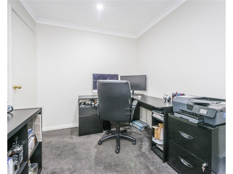18 Strawberry Way, Forrestfield WA 6058
