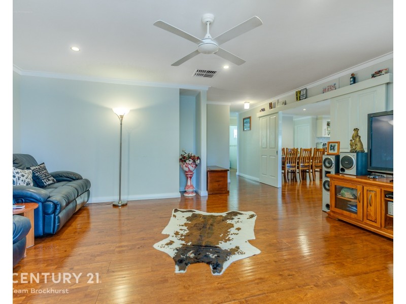 18 Haven Place, Thornlie WA 6108