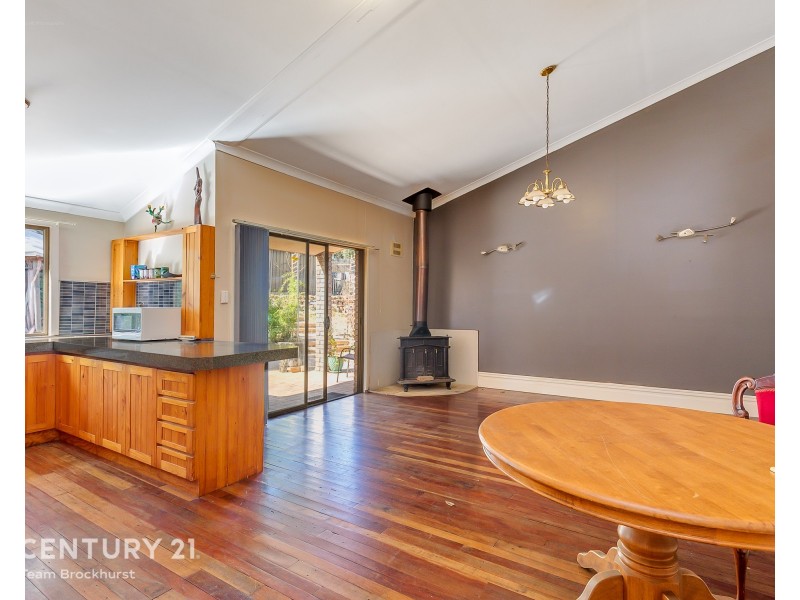 33 Hamersley Street, Kelmscott WA 6111