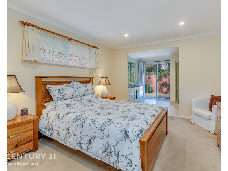 115 Regency Drive, Thornlie WA 6108